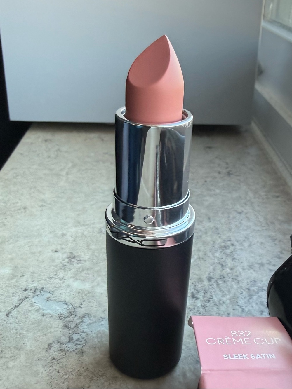 MAC Sleek Satin Lipstick Creme Cup *Full Size - Picture 2 of 6